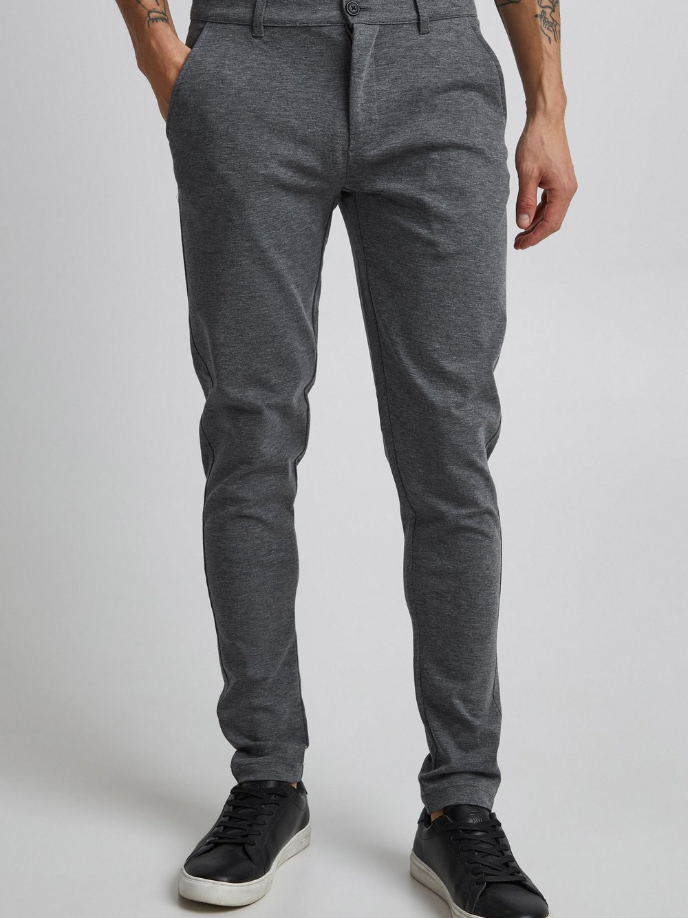 Solid Stoffhose Herren grau, 32-34 Image