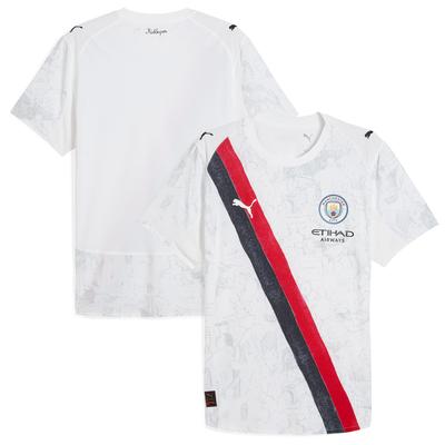 Manchester City KidSuper x Puma Club World Cup Authentic Trikot – Originalverpackung Image