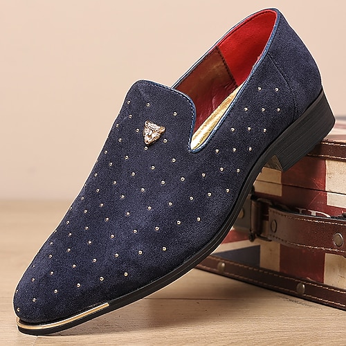 scarpe slip-on da uomo in pelle scamosciata blu navy con dettagli borchiati e accenti dorati: slip-on di lusso per feste serali, matrimoni e incontri formali