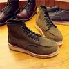 Neue handgemachte atmungsaktive hochwertige Mode echtes Leder Männer Schuhe rote Stiefeletten Flügel