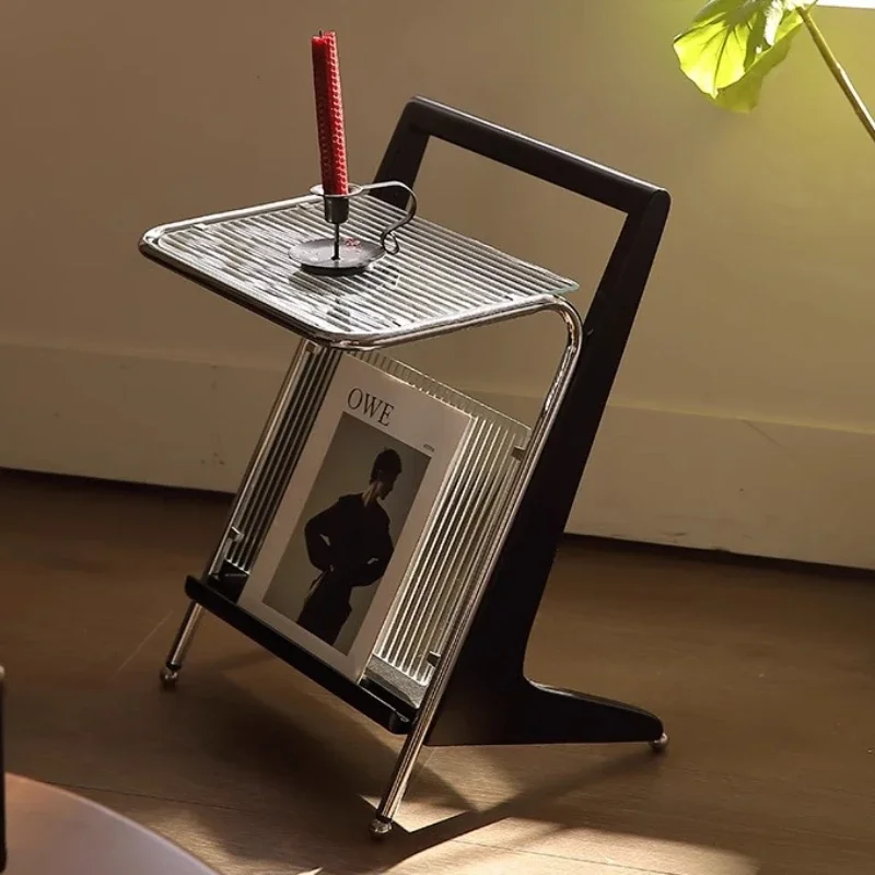 Eck-Beistelltisch aus Glas, Aufbewahrung, europäisches italienisches Design, kleiner Eck-Couchtisch, Wohnzimmer, moderne Stolik Kawowy-Wohnmöbel