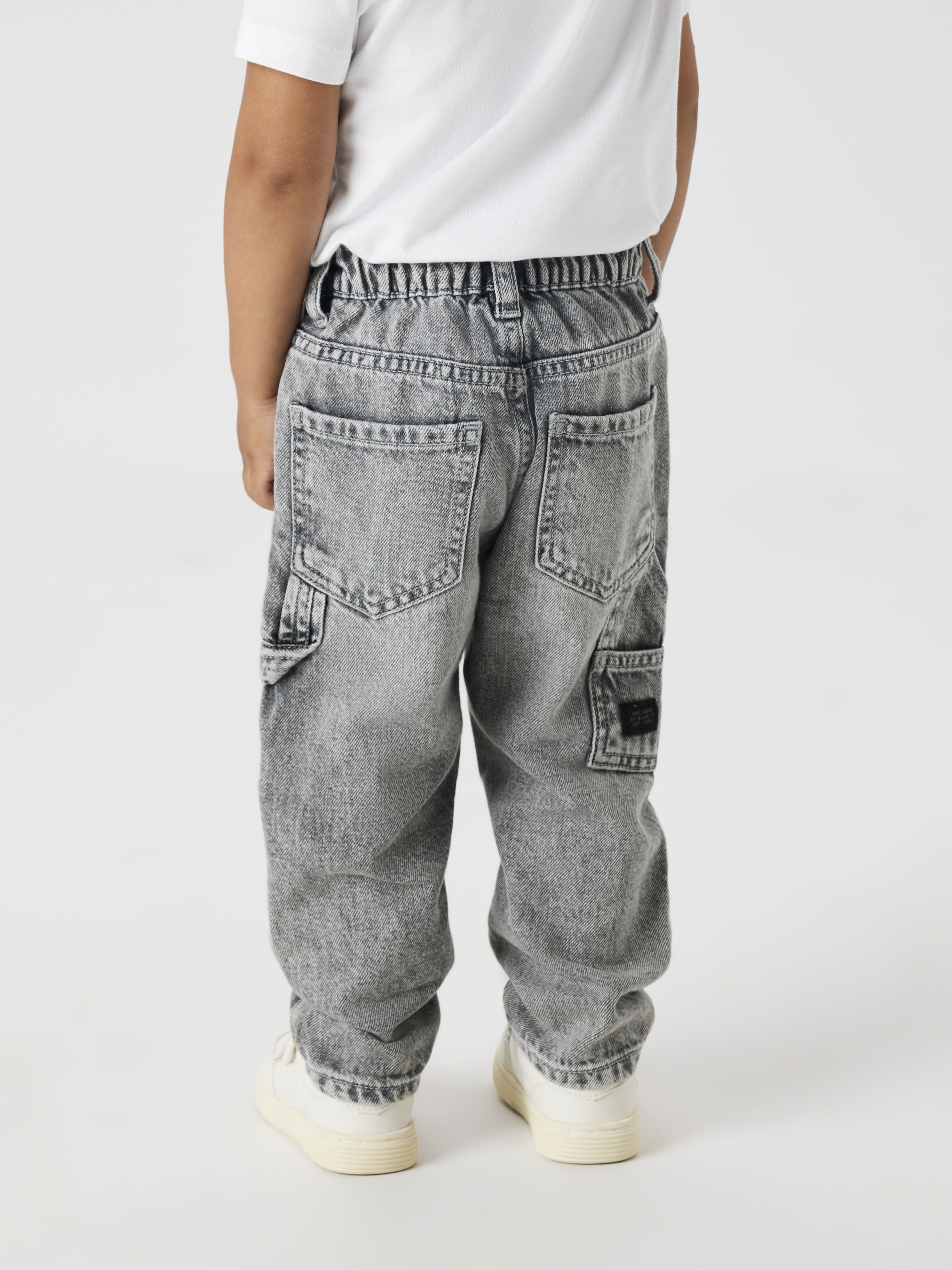 Bequeme Jeans NAME IT "NMMBEN TAP JEANS 8940-BF NOOS", Jungen, Gr. 80, N-Gr, blau (medium grau denim), Denim/Jeans, Obermaterial: 98% Baumwolle, 2% Elasthan, Abriebeffekte, regular fit lang, Jeans Image