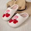 Kirsche Damen Hausschuhe Hause Flauschige Luxus Design Winter Frau Schuhe Flache Plüsch Lässige Elegante Schuhe Indoor Fuzzy Pelz Rutschen