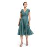 Cocktailkleid VERA MONT "Vera Mont Damen Cocktailkleid im Glitzer-Look", Damen, Gr. 48, Normalgrößen, grün (grün, grau), Netz, Obermaterial: 100% Polyester. Futter: 100% Polyester., elegant, ausgestellt kurz, V-Ausschnitt, Halbarm, Kleider, Stoff