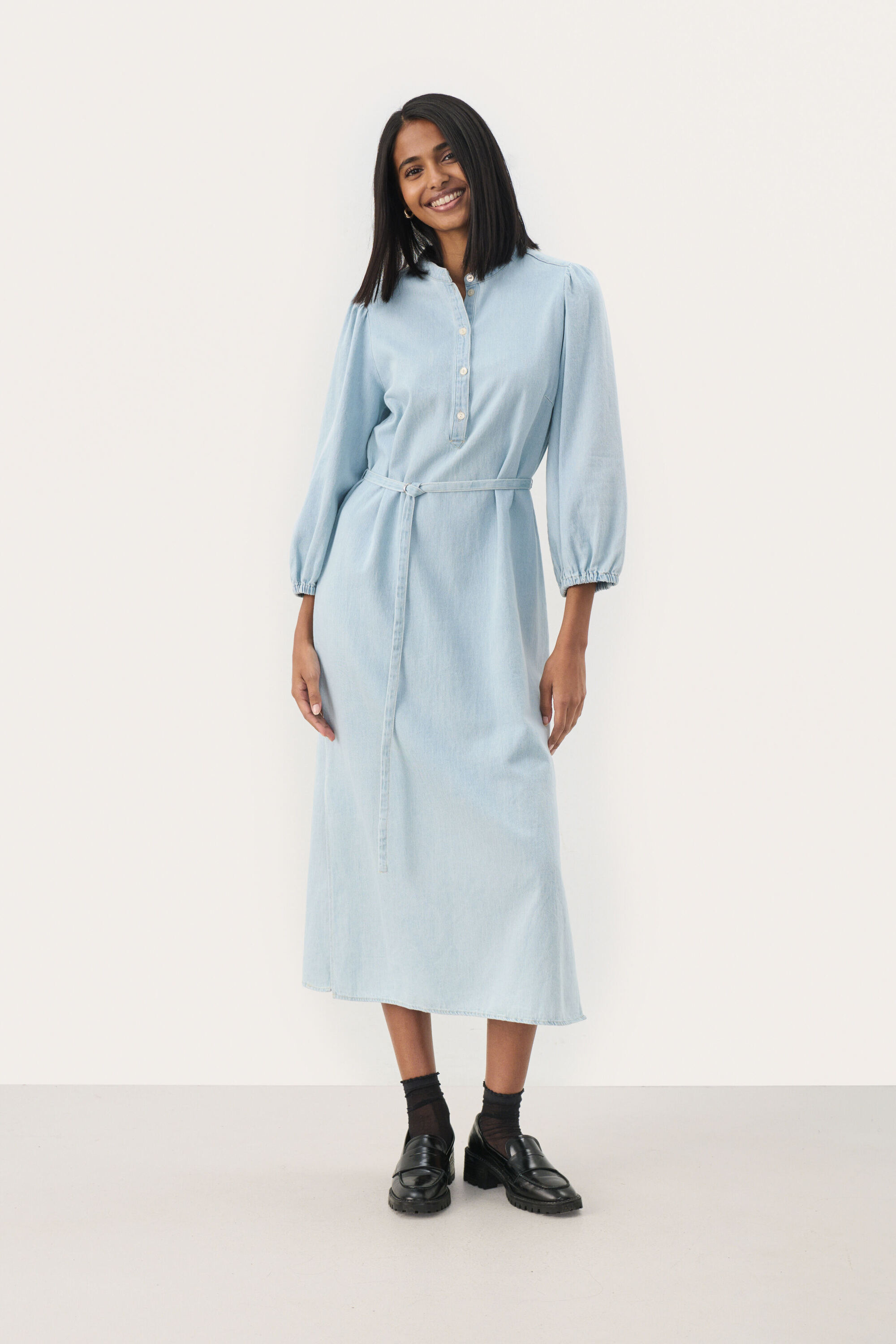 Kleid Easy fit blue Image