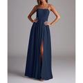 Abito da damigella d'onore A-Line con spalline sottili senza maniche elegante lungo in chiffon con pieghe spacco frontale