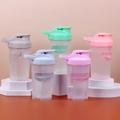 500ML Plastic Protein Powder Shaking Cup,PP Material Mixing Cup Shaker Bottle,Fitness Portable Milkshake Cups Gift Water Bottles