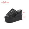 Aphixta 12 cm Höhe Zunehmende Plattform Hausschuhe Sandalen Keil Heels Frauen Außerhalb Rutschen Laubsägearbeit Blume Hausschuhe Schuhe Größe 42