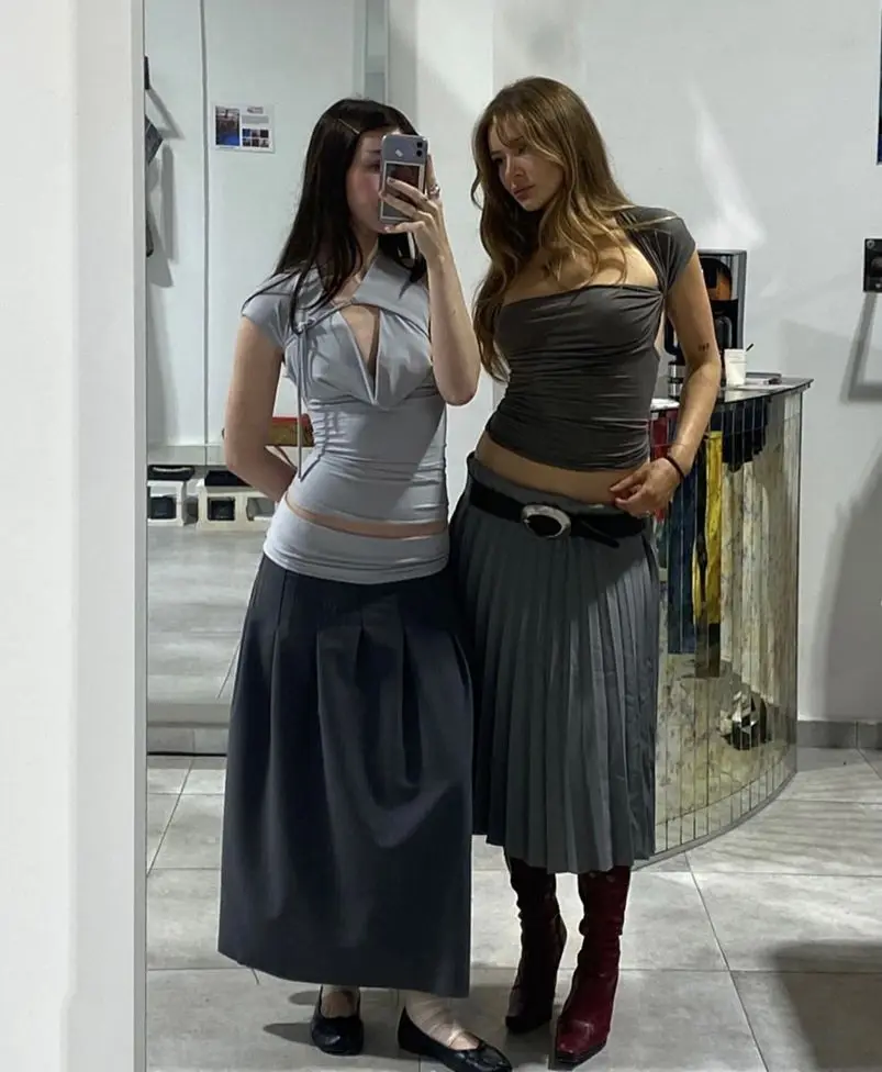 Donne di estate Solido Lace Up T-shirt sexy Chic Halter Backless Senza maniche Canotte Donna Y2K Elasticità Ritagliata Giovane ragazza Top