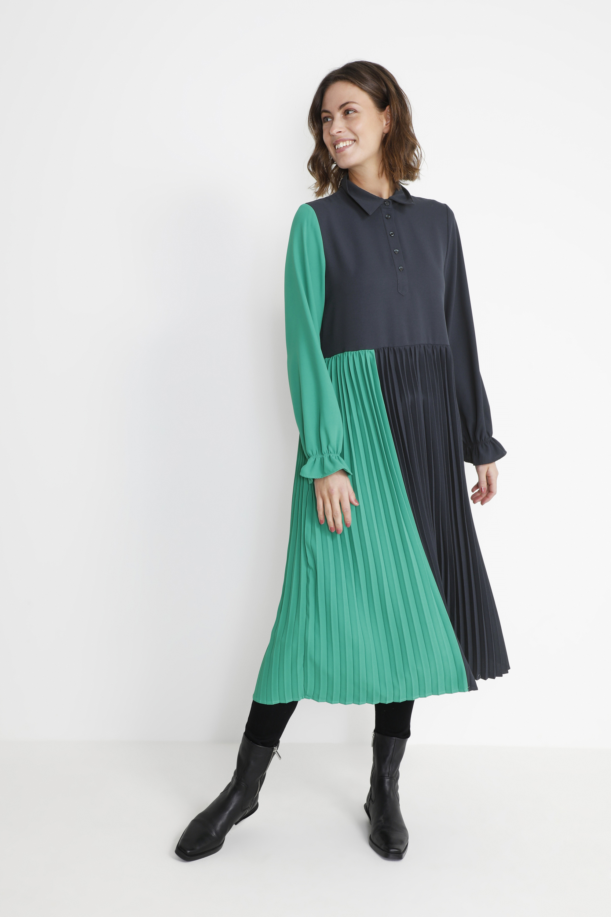 Kleid Relaxed fit Salute dark blue Image