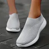 Freizeit schuhe 2024 neue Damen Turnschuhe Mode vulkan isieren bequeme Turnschuhe Frauen Slip on Socken Damen flache Schuhe Damenschuhe