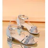 2025, neue Mode-Damensandalen, Gold und Silber, niedriger Absatz, Freizeitschuhe für Damen, offene Zehen, Sommer, leichte Mode-Damenschuhe