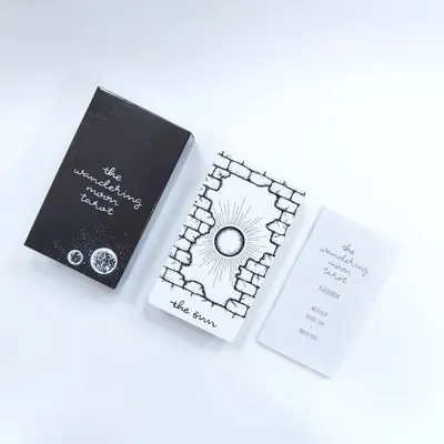 12*7cm Wandering Moon Tarot Deck 78 Pcs Tarot Cards with guidebook