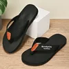 Mode Männer Hausschuhe Strand Sandalen leichte lässige Loch Mann Schuhe Innen garten Outdoor rutsch fest große Size40-50 schnelle Lieferung
