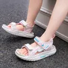 Sommer Mädchen Sandalen Mode Licht Weiche Wohnungen Kleinkind Nette Mädchen Rosa Lila Sandalen Infant Casual Strand Kinder Schuhe Outdoor