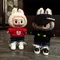 17 cm Labubu Puppenkleidung schwarz Luxus trendiges Set Labubu sitzende Partykleidung Cool Boy T-Shirt Schuhe Jeans Outfit Zubehör