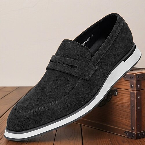 Herren-Slipper aus hellbraunem Rindsleder-Wildleder mit modernem Design, bequem und stilvoll fürs Büro, Freizeitausflüge und Reisen Image