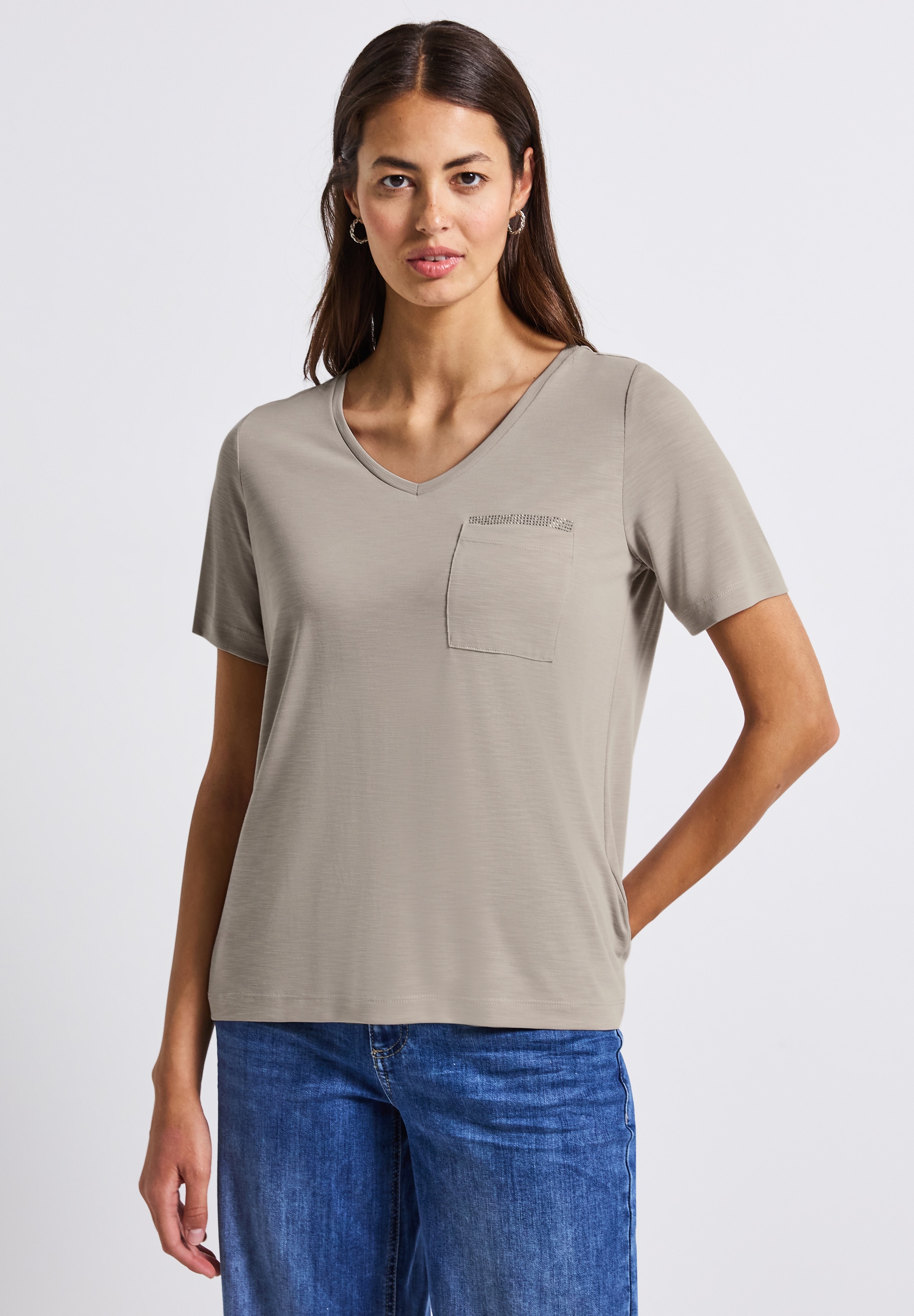 T-Shirt STREET ONE, Damen, Gr. 36, beige (morning beige), Jersey, Obermaterial: 70% Modal, 30% Polyester, meliert, unifarben, gerade hüftbedeckend, V-Ausschnitt, Shirts T-Shirt, mit Schmuckdetails und V-Ausschnitt