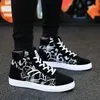 High Top Canvas Schuhe für Männer Outdoor Turnschuhe Frühling Mode Plattform Schuhe Rutschfeste Lässige Vulkanisierte Schuh Lace-up Männer Schuhe