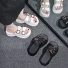Frauen Closed Toe Sommer Schuhe 2024 Neue Komfort Doppel Schnalle Keil Damen Sandalen Plus Größe Plattform Casual EVA Hausschuhe Frauen