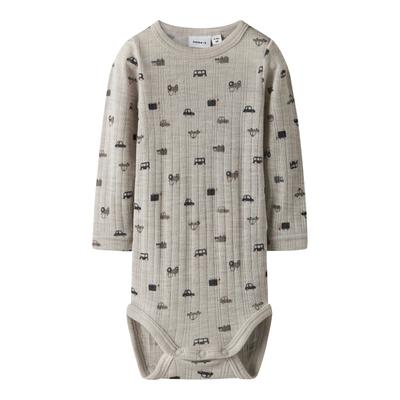 Langarmbody NAME IT "NBMWANG WOOL NEEDLE LS BODY NOOS", Baby, Gr. 68, N-Gr, nacreous cloud aop:small cars, Strick, Rippware, Obermaterial: 100% Wolle, bedruckt, casual, Basic, Rundhals, Langarm abgesteppte Kante, Bodies, aus reiner Merinowolle Image