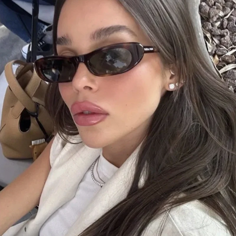 4 stücke Neue y2k Kleine Rahmen Unregelmäßige Oval Sonnenbrille Frauen Luxus Marke Designer Vintage Sonnenbrille Beliebte Punk Hip Hop Shades Image
