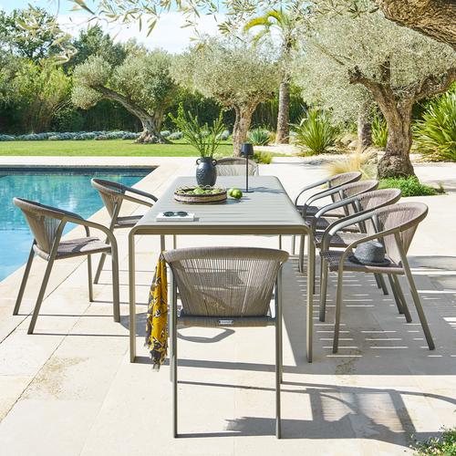Ensemble table de jardin DOMILLY + 10 fauteuils empilables RIU Café places - Aluminium traité époxy Hespéride