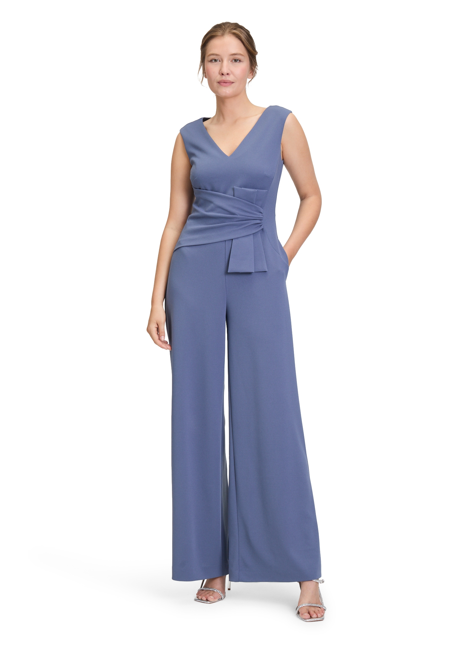 Overall VERA MONT "Damen Jumpsuit mit weitem Bein", Damen, Gr. 44, tansanit blau, Crêpe, Obermaterial: 95% Polyester, 5% Elasthan. Futter: 100% Polyester., ausgestellt, V-Ausschnitt, Overalls Image