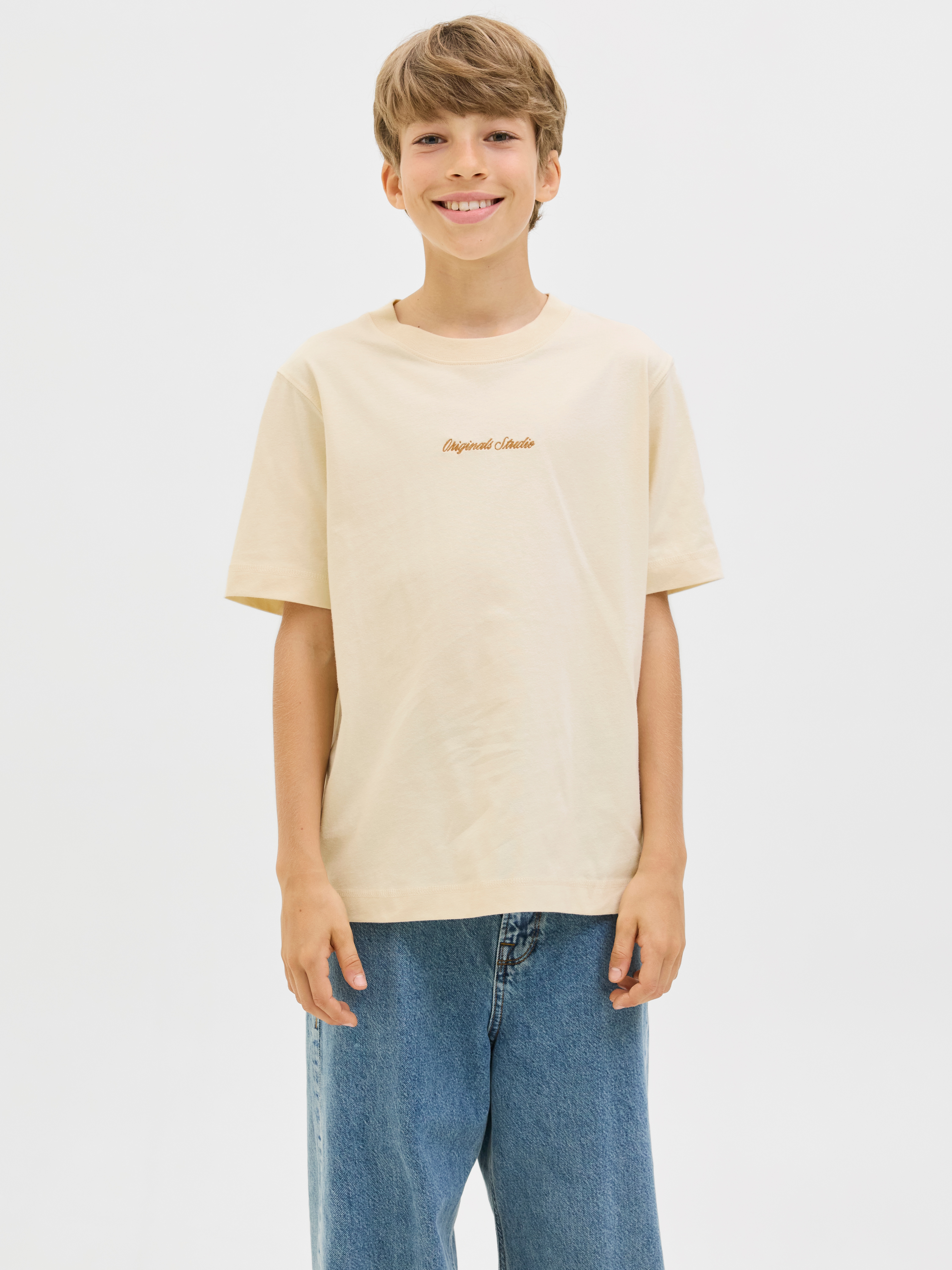 T-Shirt JACK & JONES JUNIOR "JORNORREBRO EMB TEE SS CN NOOS JNR", Jungen, Gr. 152, weiß (antique weiß), Single Jersey, Obermaterial: 100% Baumwolle, bedruckt, relaxed fit normal, Rundhals, Shirts T-Shirt, Baumwolle, relaxed fit, Kurzarm