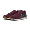 Sneaker PUMA "ST MILER Sneakers Erwachsene", Gr. 39, ruby shimmer grün terrain desert dust gum rot beige, Obermaterial: Synthetik, Kuhleder, Textil; Futter: Textil; Innensohle: Textil; Laufsohle: Gummi, Schuhe