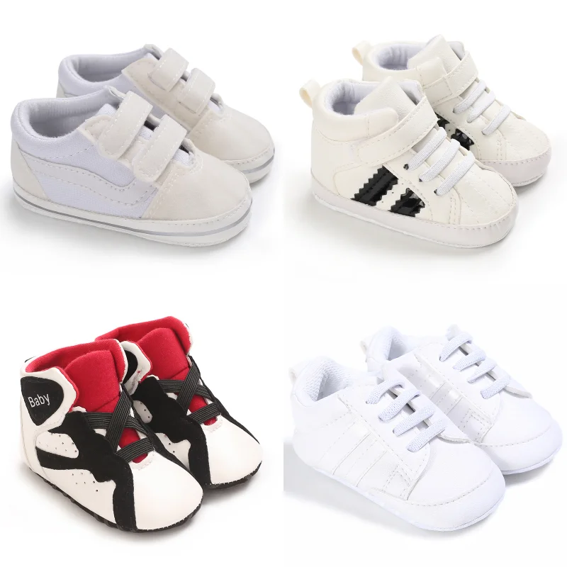 0-18M Modische und beliebte Babyschuhe Western-Denim-Zwischensohle Stiefel Herbst und Winter warme und rutschfeste Freizeit-Wanderschuhe