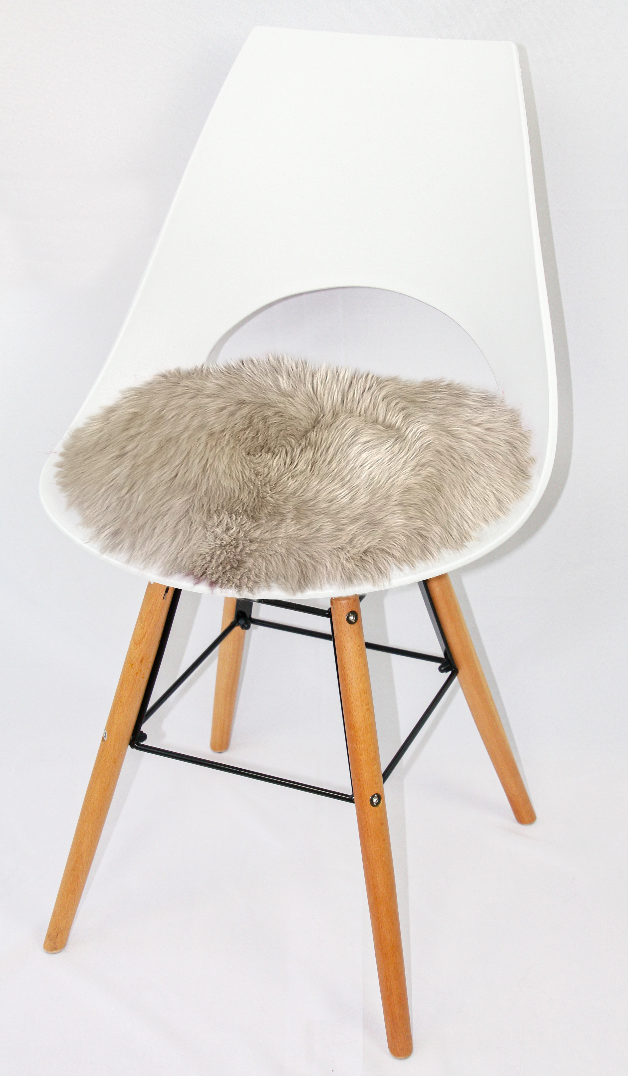 Stuhlkissen HEITMANN FELLE "Lamm, Sitzauflage rund", beige (leinen), B:45cm L:45cm Ø:45cm, Obermaterial: 100% Lammfell, Dekokissen_Sitzkissen_Kissenhüllen, Stuhlkissen, Ø 45 cm, echtes Lammfell, waschbar, auch als 2er oder 4er Set