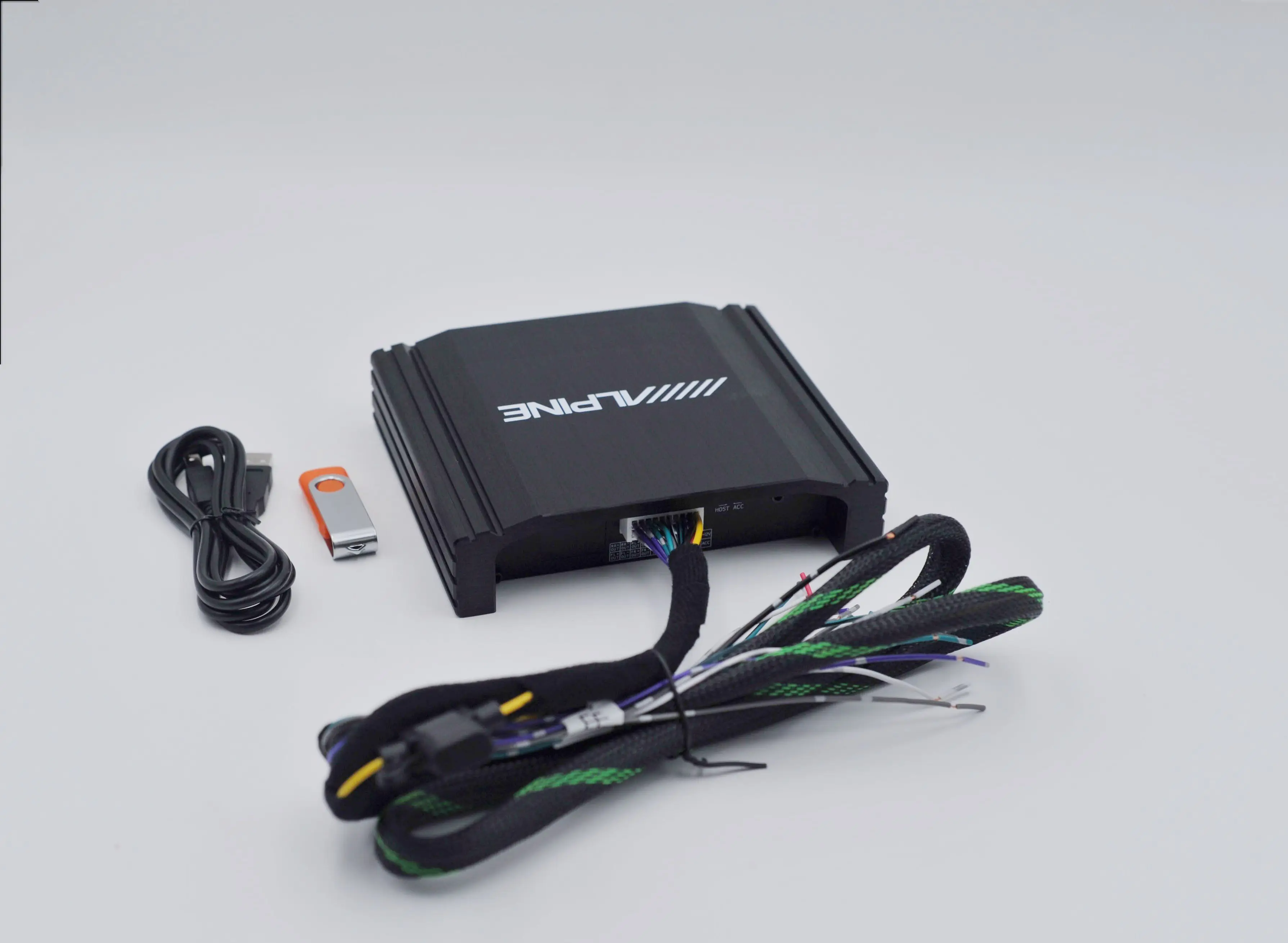 ALPINE Car Audio 6-channel audio RCA built-in 4-channel high level 15-segment EQ Bluetooth power amplifier audio processor