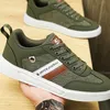 Neue handgenähte Lederschuhe für Herren, leichte, rutschfeste Outdoor-Walking-Freizeitschuhe für Herren, große Größe 47, Slip-On-Fahr-Loafer
