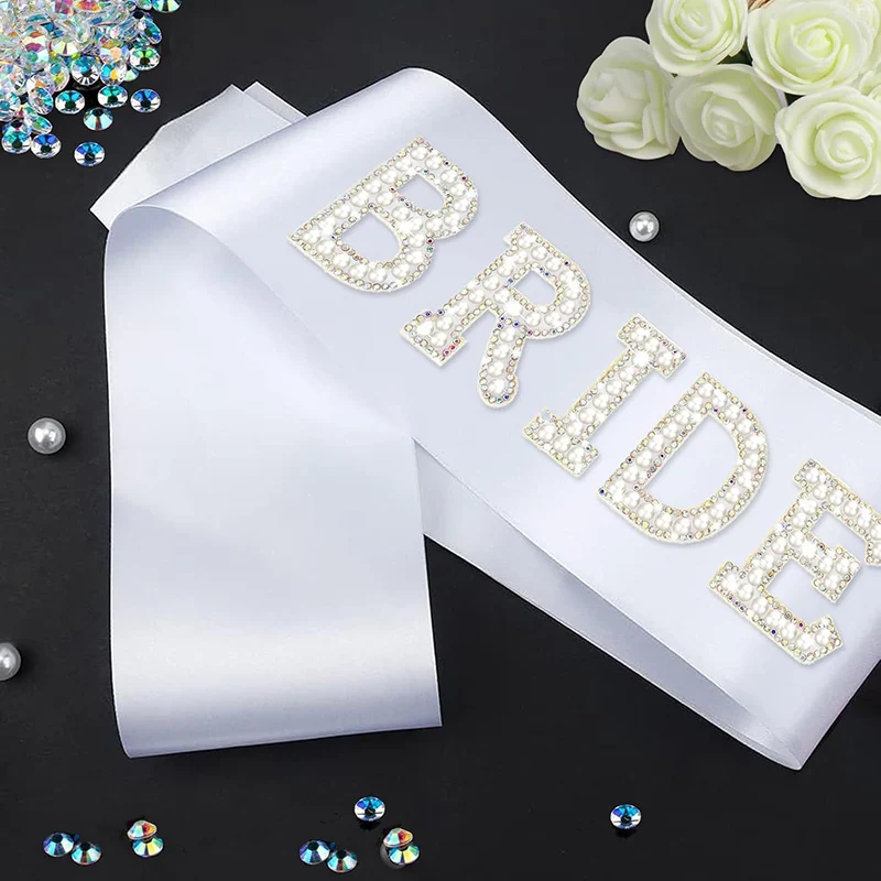 1pc 2025 Bride To Be Shoulder Strap White Artificial Water Drill Bachelorette Party Bride Gift Party Supplies Accessory ﻿