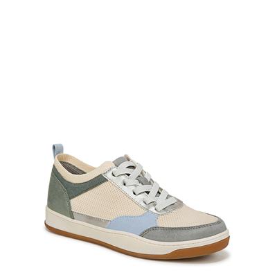 Women's Dynamic Sneaker by Bzees in Dark Forest (Size 10 M)