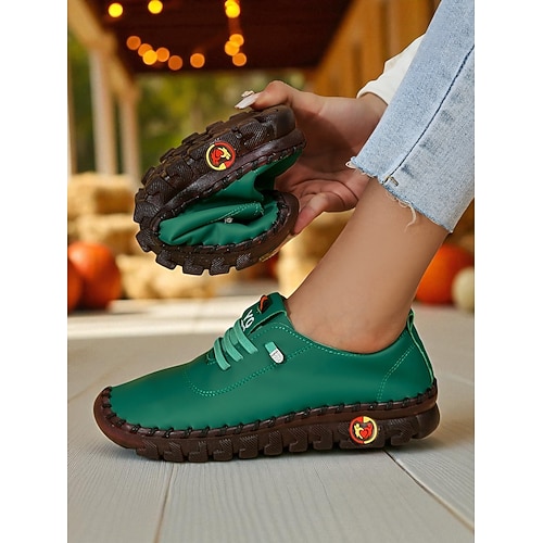 Rote Loafer aus weichem Kunstleder für Damen – flexible Slipper zum Hineinschlüpfen und für Freizeitausflüge, Reisen und Wochenend-Einkäufe Image