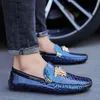 Luxus Marke männer Müßiggänger Metall Dekoration Casual Leder Schuhe für Männer Im Freien Komfortables Fahren Schuhe Männer Plus Größe 38-46