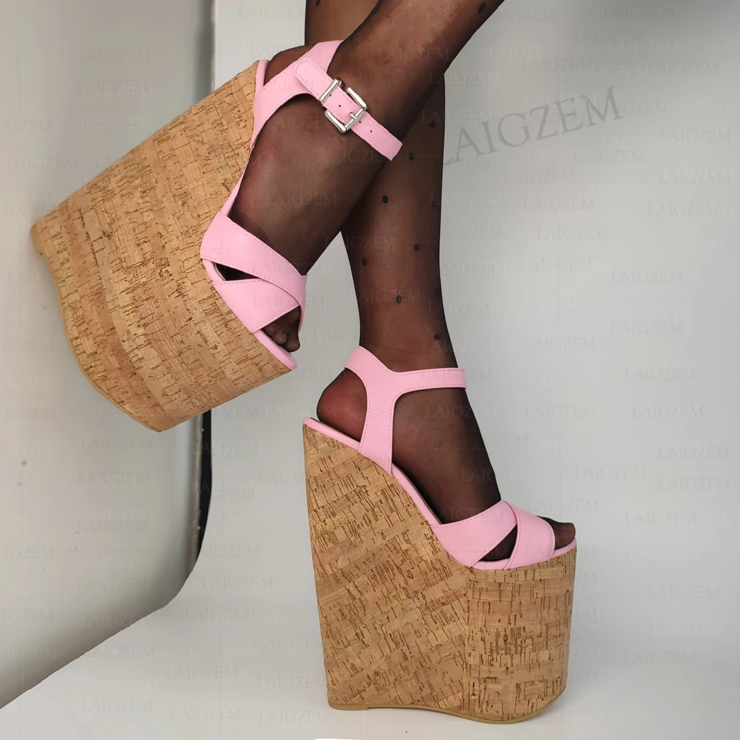 LAIGZEM Frauen Sandalen Plattform Keile Kunstleder 22 CM High Heels Pumps Party Club Damen Schuhe Frau Große Größe 38 41 43 46 48