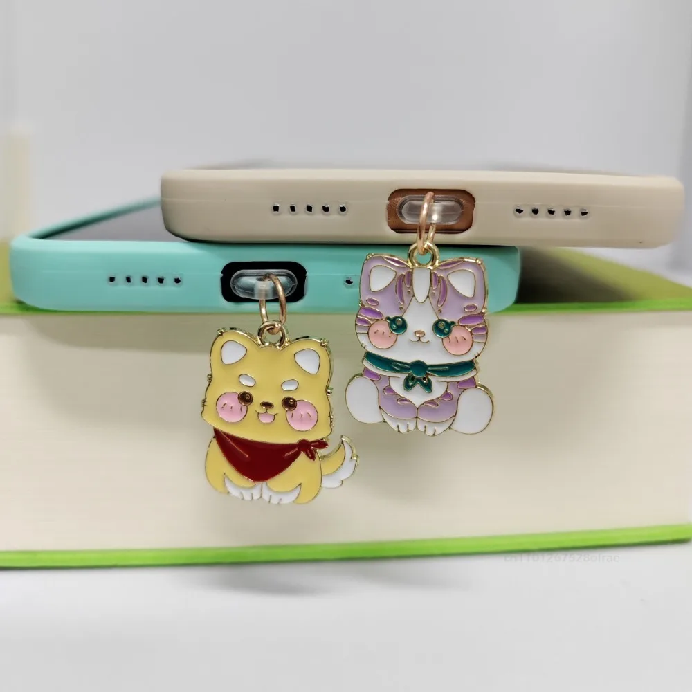 Nette Katze Hund Staub Stecker Charme Frauen Mode Telefon Lade Port Stecker Für iPhone Typ C Staub Schutz Kappe Anhänger Für AirPods Image
