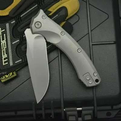 New Amphibious 137RL utility titanium knife Titanium handle M390MK blad edc multitool knives kitchen outdoo folding pocket knife