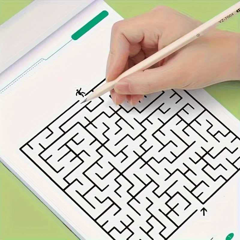Labyrinthe de Concentration pour enfants, 1 pièce, livre de formation, développement de la réflexion des étudiants, jouet d