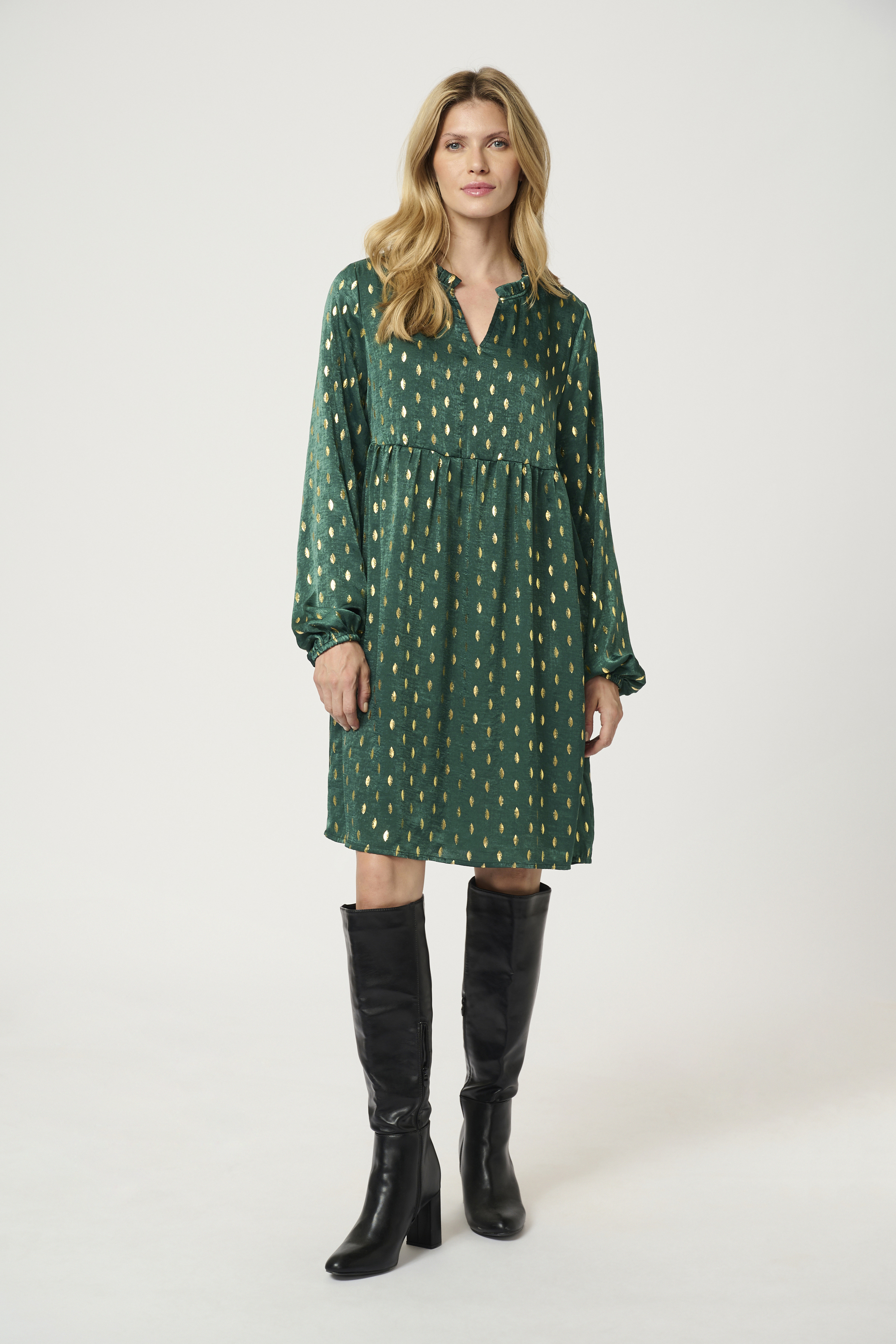 Kleid Regular fit green Image