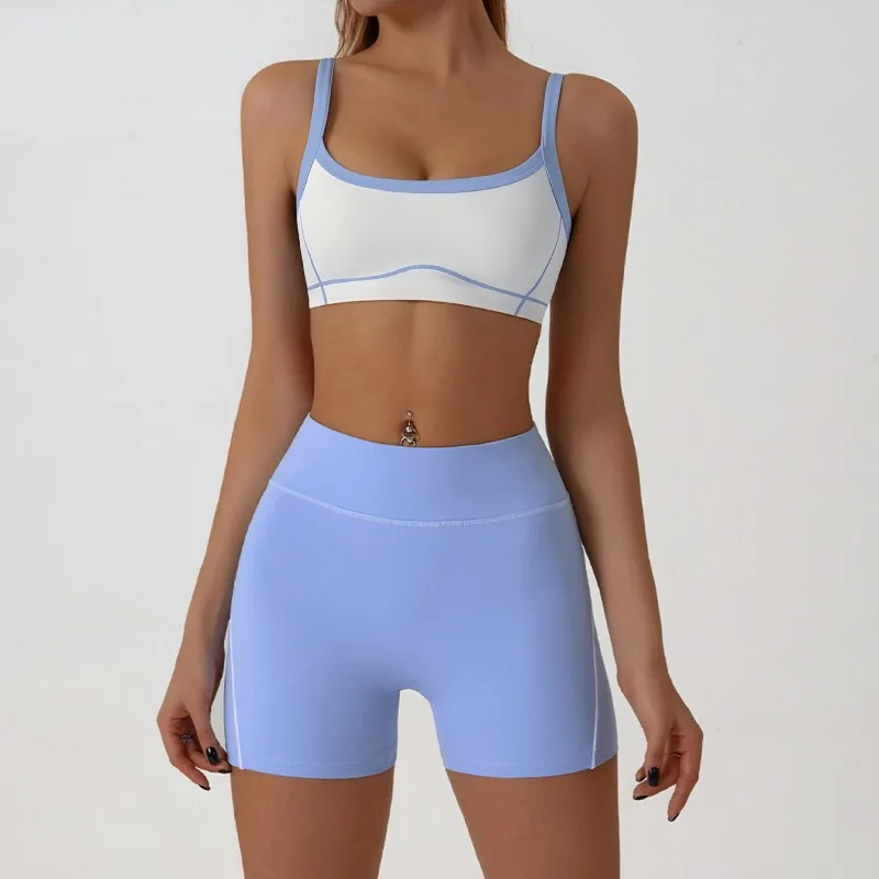 Ensemble de sport pour la gym et l'extérieur : Haut de sport à fines bretelles contrastant + Short, Pantalon micro-évasé, Tenue de yoga