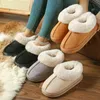 Flauschige frauen Hausschuhe Hause Winter Casual Luxus Designer Frau Schuhe Flache Warme Innen Stiefeletten Weibliche Elegante Plüsch Rutschen
