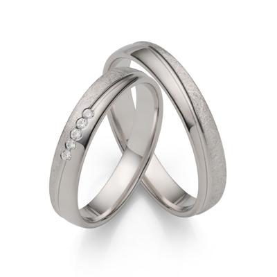 Trauring FIRETTI "Schmuck Geschenk Hochzeit Ehering "LIEBE" Gr. 52, silber (silberfarben, kristallweiß), Fingerringe, 52,mit Zirkonia, Silber 925 (Sterlingsilber), 4mm, Made in Germany - wahlweise mit oder ohne Zirkonia (synth.) Image