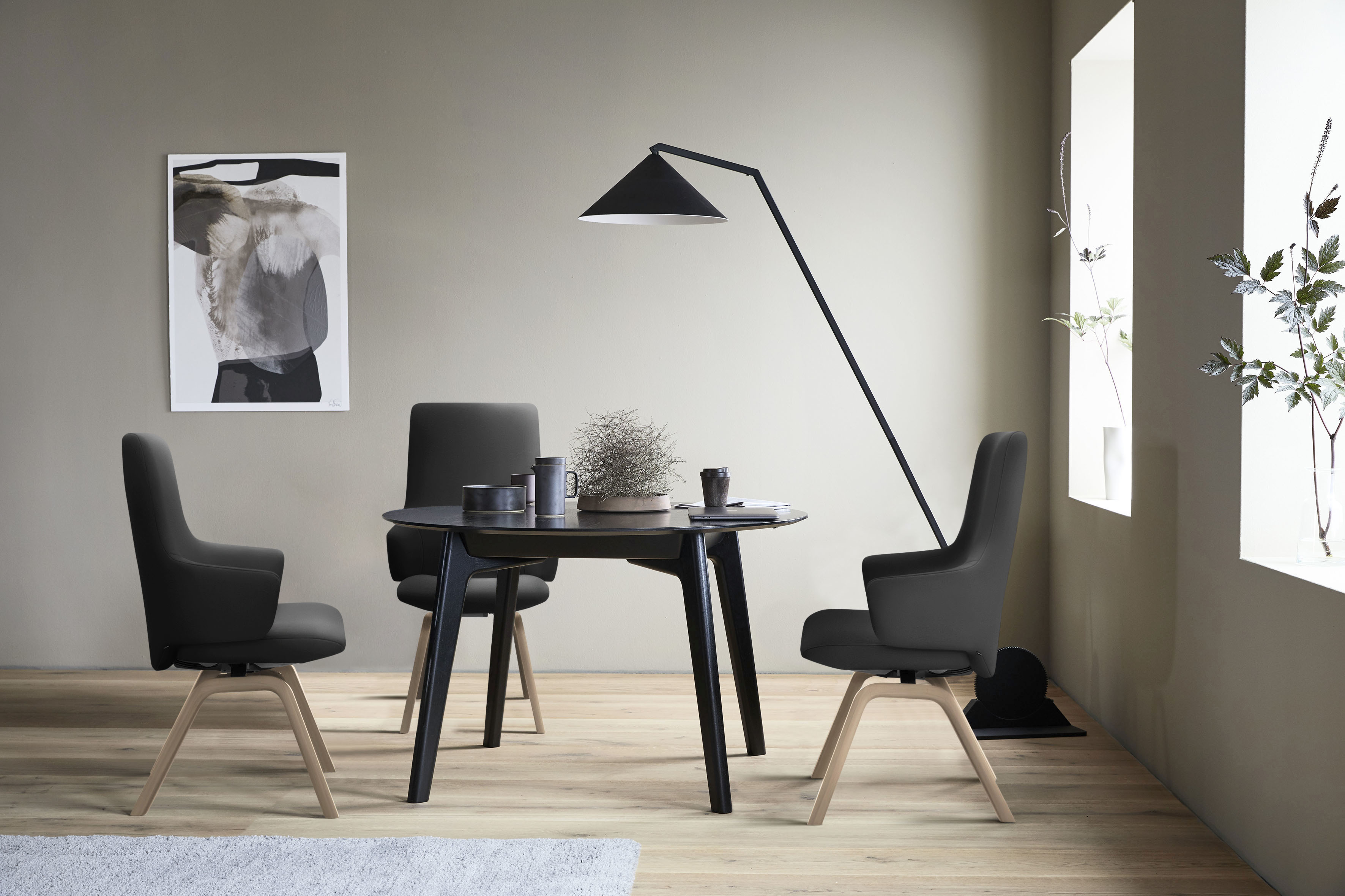Polsterstuhl STRESSLESS "Laurel", schwarz (schwarz batick, schwarz), B:58cm H:105cm T:60cm, Leder BATICK: BATICK ist ein leicht korrigiertes, durchgefärbtes und genarbtes Möbelleder, bei dem die meisten Unebenheiten und Spuren in der Regel entfernt... Image