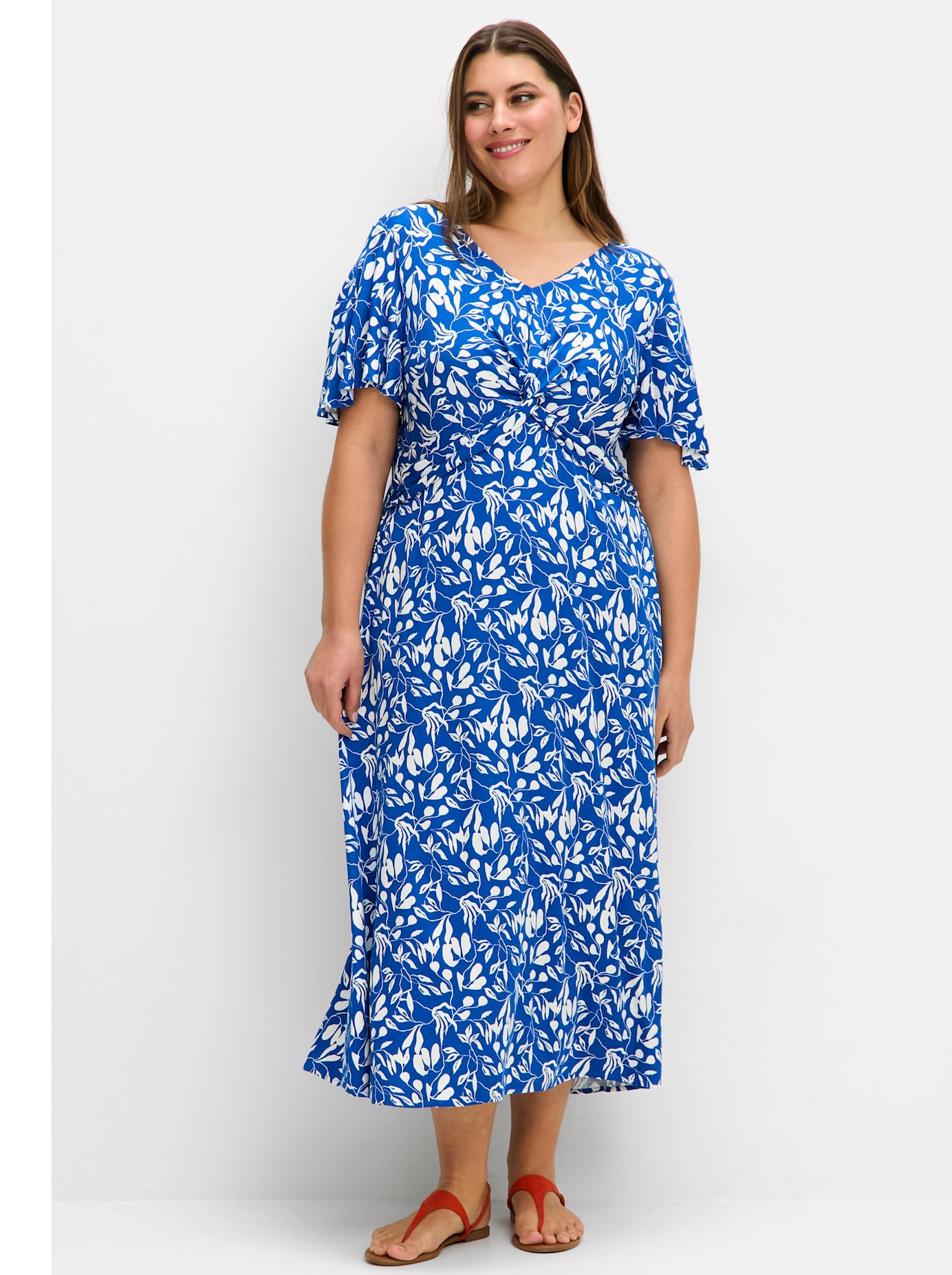 Druckkleid SHEEGO "Sommerkleid", Damen, Gr. 40, Normalgrößen, blau (kobalt, bedruckt), 97% Viskose, 3% Elasthan, geblümt, gemustert, lang, V-Ausschnitt, Kleider Image