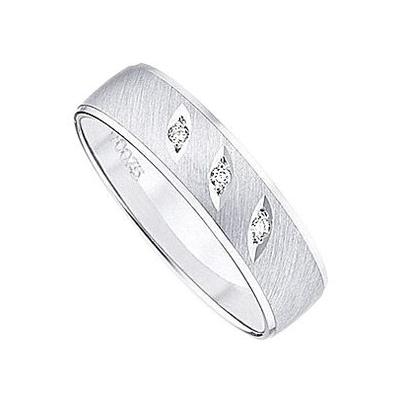 Trauring FIRETTI "Schmuck Geschenk Hochzeit Ehering Trauring "LIEBE" Gr. 18, silber (silberfarben), Fingerringe, 18, 0,0225 ct SI = kleine Einschlüsse mit Brillanten, Silber 925 (Sterlingsilber), 5mm, wahlweise mit oder ohne Brillant Image