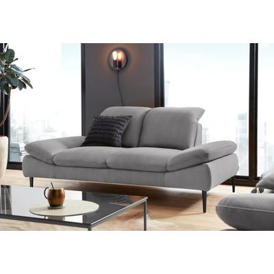 2-Sitzer W.SCHILLIG "enjoy&MORE", grau (dolphin r66), B:202cm H:87cm T:110cm, Chenille-Flachgewebe R66 (85% Polyester, 15% Nylon), Longlife Xtra-Leder Z59: Glattleder mit modischer Prägung. Hautstärke 0, 9 - 1, 1 mm, Stoff S37 (100% Polyester),... Image